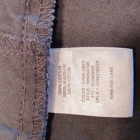 Miley Cyrus Max Azria Lightweight Moto Jacket - Picture 8 of 10